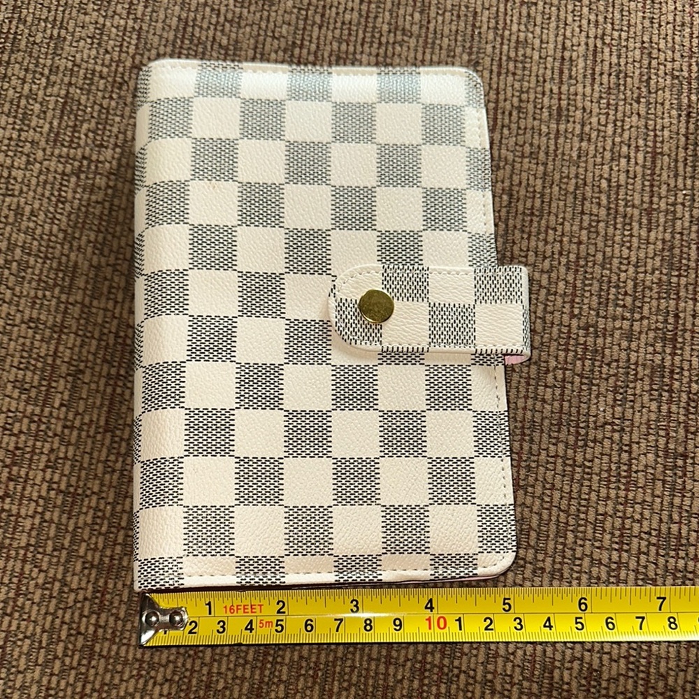 Checkered Planner/ Notebook with Button Closure NWOT